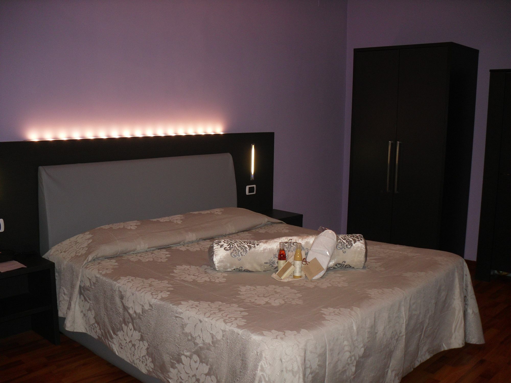 Turim Hotel & Spa Wellness Center Бастия-Умбра Экстерьер фото